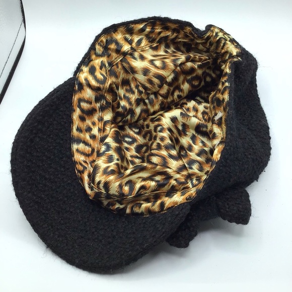 Women's Baker Boy Fiddler Beret Tweed Hat with Leopard Print Inside with a Bow - Picture 7 of 7